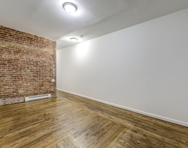 188 Claremont Avenue - Photo Thumbnail 4