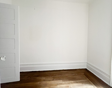 3139 Broadway - Photo Thumbnail 6