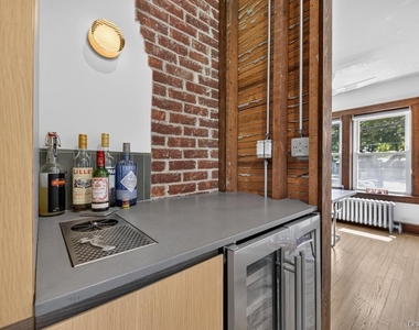36 W Center Street - Photo Thumbnail 14