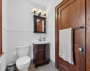 36 W Center Street - Photo Thumbnail 29