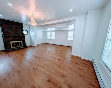 143-40 Poplar Avenue - Photo Thumbnail 17