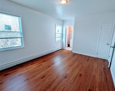 143-40 Poplar Avenue - Photo Thumbnail 12