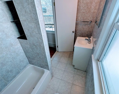 143-40 Poplar Avenue - Photo Thumbnail 13