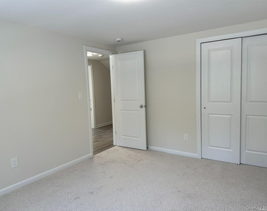 125 W Main Street - Photo Thumbnail 16