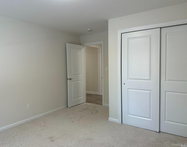 125 W Main Street - Photo Thumbnail 21