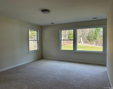 125 W Main Street - Photo Thumbnail 22