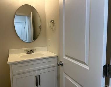 125 W Main Street - Photo Thumbnail 7