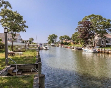 18 Tarpon Road - Photo Thumbnail 7
