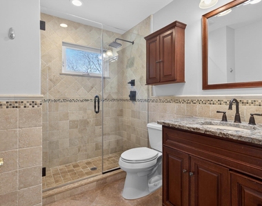 7 Phyllis Drive - Photo Thumbnail 9
