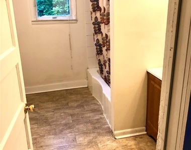 43 Broad Street - Photo Thumbnail 9
