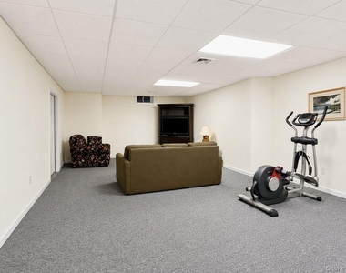 49 Woodville Road - Photo Thumbnail 25