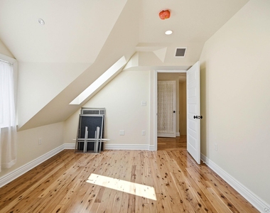 740 Western Highway N - Photo Thumbnail 29