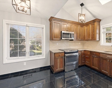 42 Clarewood Drive - Photo Thumbnail 6