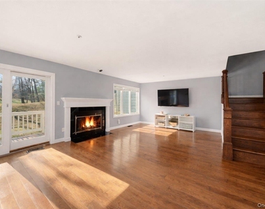 42 Clarewood Drive - Photo Thumbnail 2