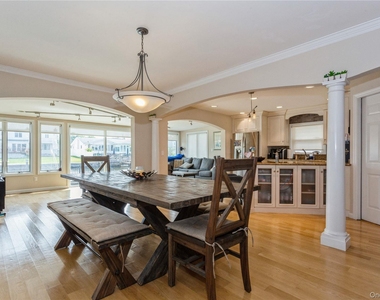 29 Seabreeze Road - Photo Thumbnail 10