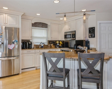 29 Seabreeze Road - Photo Thumbnail 13