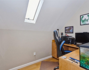 29 Seabreeze Road - Photo Thumbnail 27
