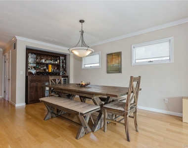 29 Seabreeze Road - Photo Thumbnail 8