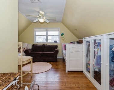 29 Seabreeze Road - Photo Thumbnail 25