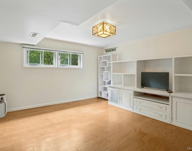 12 Warnke Lane - Photo Thumbnail 31