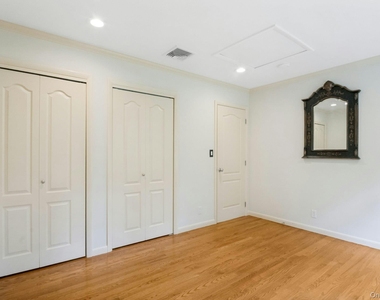 12 Warnke Lane - Photo Thumbnail 20