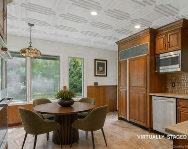 12 Warnke Lane - Photo Thumbnail 8