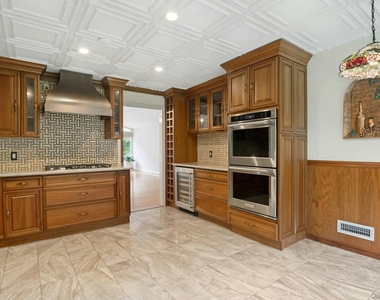 12 Warnke Lane - Photo Thumbnail 10
