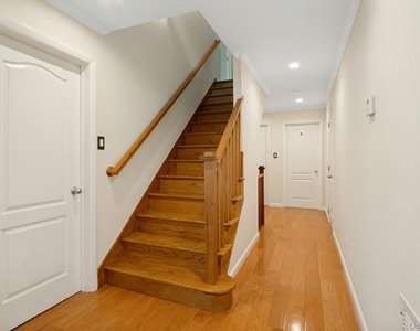 12 Warnke Lane - Photo Thumbnail 11