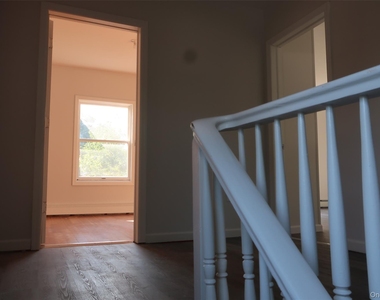 9 Conklin Lane - Photo Thumbnail 15