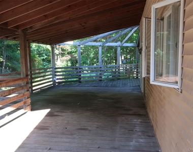 9 Conklin Lane - Photo Thumbnail 38