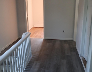 9 Conklin Lane - Photo Thumbnail 16