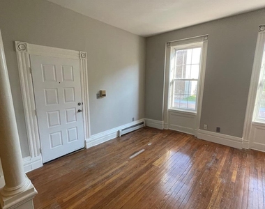 60 Westerlo Street - Photo Thumbnail 5