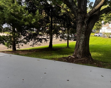 120 Magee Court - Photo Thumbnail 6