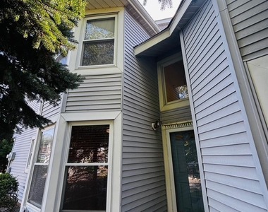 120 Magee Court - Photo Thumbnail 1