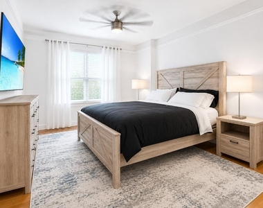 55 W 92nd Street - Photo Thumbnail 2