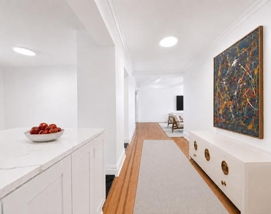 98 Riverside Drive - Photo Thumbnail 2
