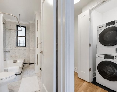 98 Riverside Drive - Photo Thumbnail 10