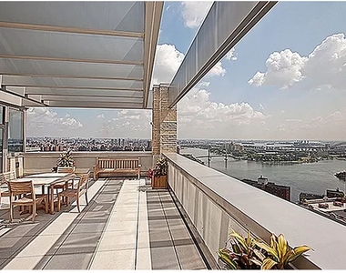 333 E 91st Street - Photo Thumbnail 10