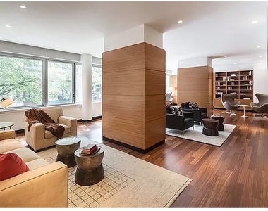 333 E 91st Street - Photo Thumbnail 7