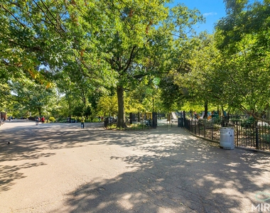 738 E 6th Street - Photo Thumbnail 6