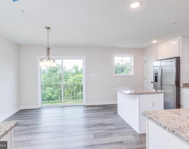 85 Moses Drive - Photo Thumbnail 19