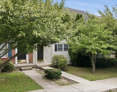 32 Mabel Lane - Photo Thumbnail 1