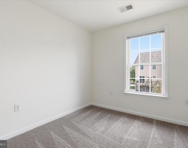 32 Mabel Lane - Photo Thumbnail 13