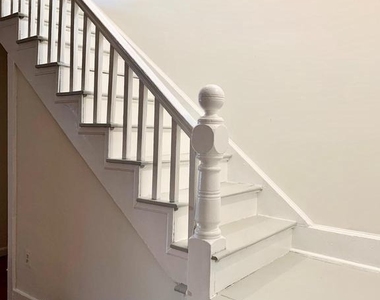 221 Baker Street - Photo Thumbnail 5