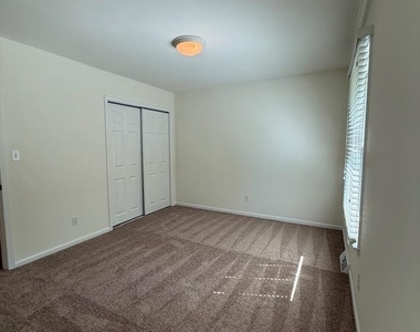 198 Van Horn Lane - Photo Thumbnail 13