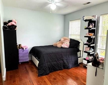 68 Melanie Hollow Lane - Photo Thumbnail 13