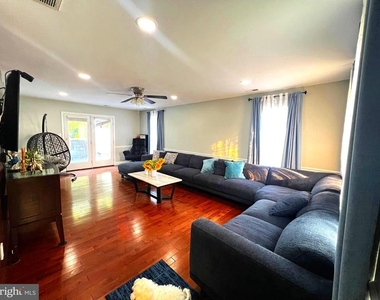 68 Melanie Hollow Lane - Photo Thumbnail 5