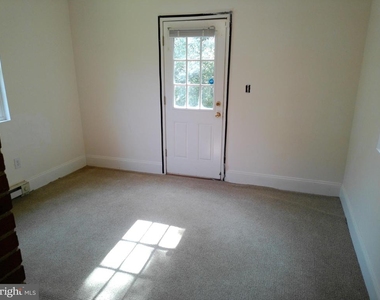 6902 Old Jahnke Road - Photo Thumbnail 5