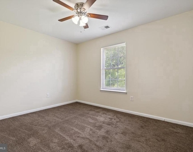 6178 Oaklawn Lane - Photo Thumbnail 15
