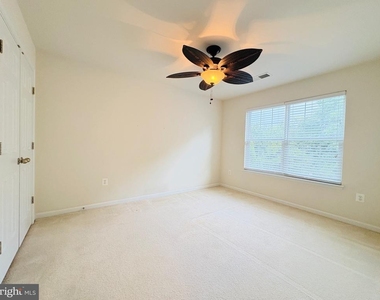 8268 Linblake Court - Photo Thumbnail 12